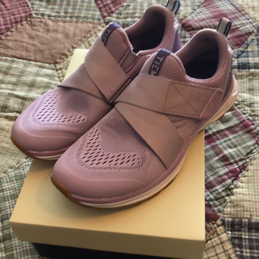 Tiem cycling shoes